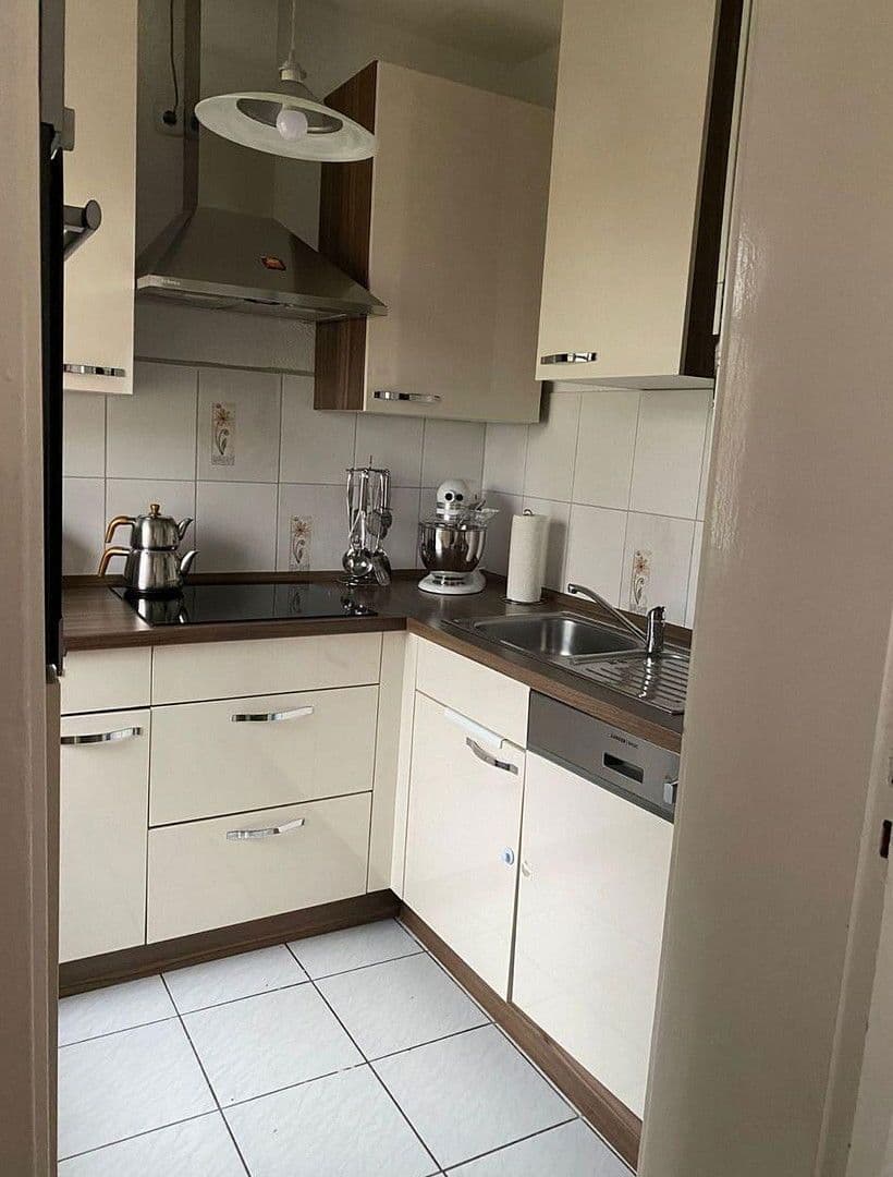 Prenájom bytu 4-izbový 60 m², Reppnerschestraße 45, Salzgitter, Dolné Sasko Prenájom bytu 4-izbový 60 m², Reppnerschestraße 45, Salzgitter, Dolné Sasko