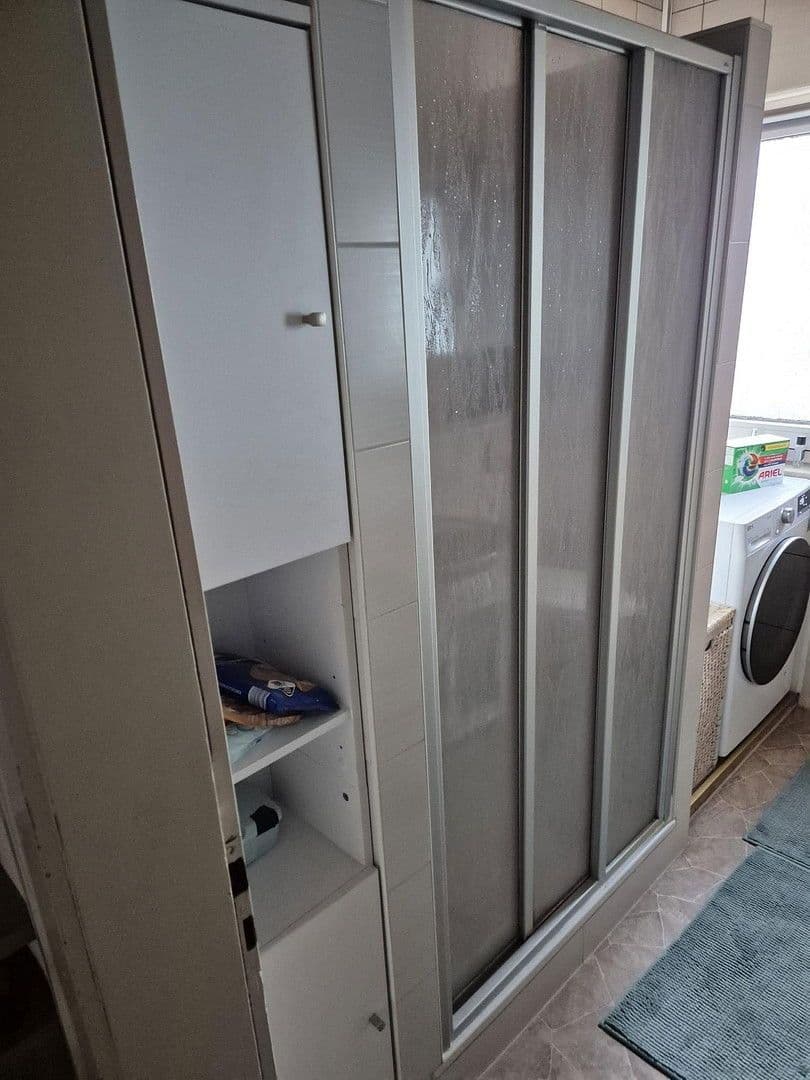 Prenájom bytu 4-izbový 102 m², Schwäbisch Gmünd, Bádensko-Wurttembersko Prenájom bytu 4-izbový 102 m², Schwäbisch Gmünd, Bádensko-Wurttembersko