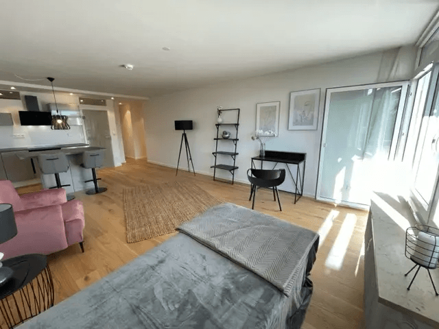 Prenájom bytu 1-izbový 24 m², Kommissionsstraße 14, Neuruppin, Brandenbursko Prenájom bytu 1-izbový 24 m², Kommissionsstraße 14, Neuruppin, Brandenbursko