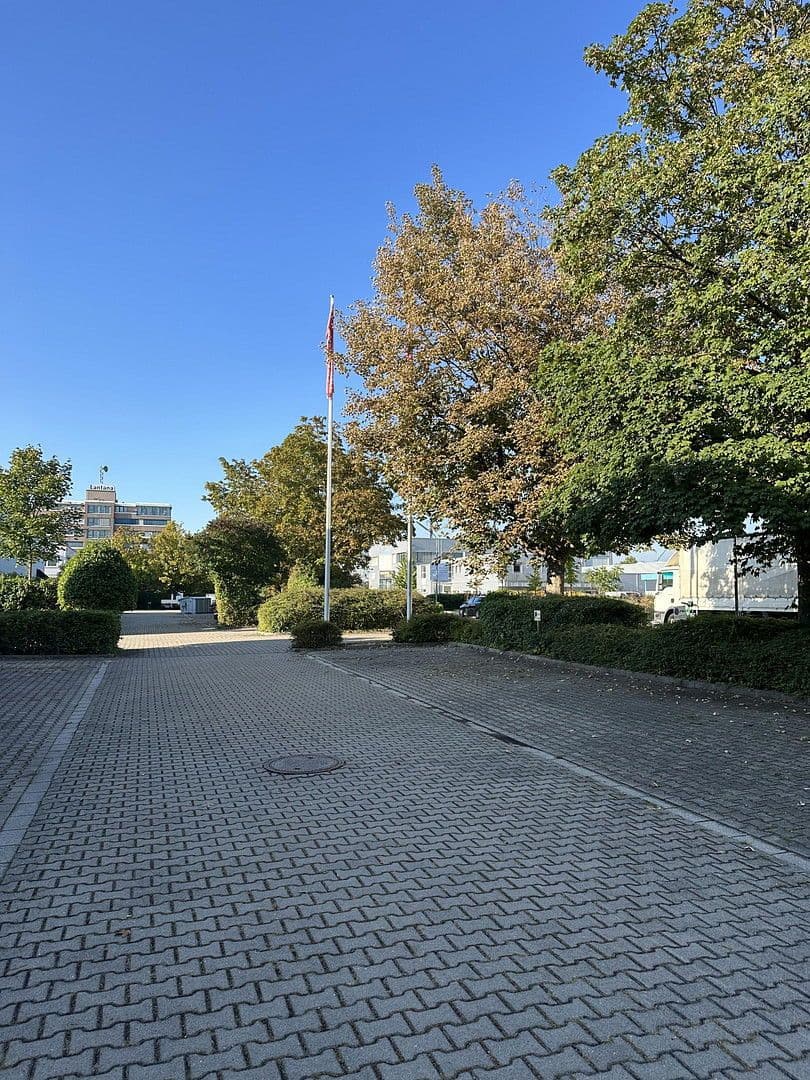 Prenájom kancelárie 270 m², Affingerstr. 12-14, Augsburg, Bavorsko Prenájom kancelárie 270 m², Affingerstr. 12-14, Augsburg, Bavorsko