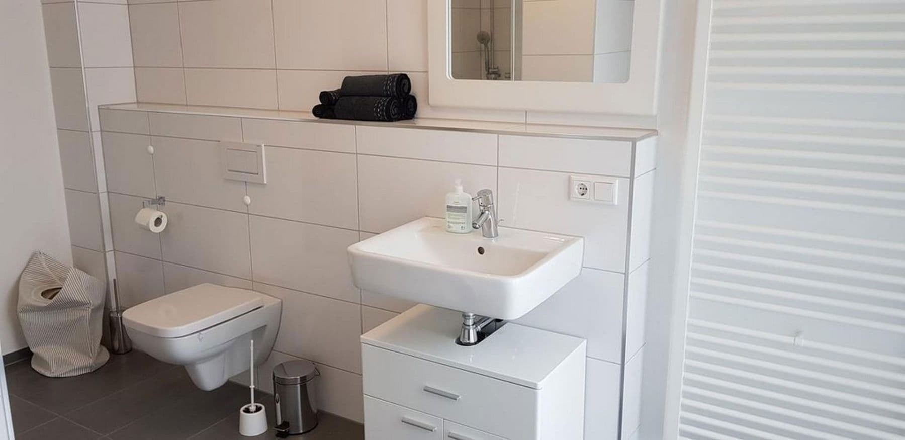 Prenájom bytu 2-izbový 41 m², Oberhausen, Severné Porýnie - Westfálsko Prenájom bytu 2-izbový 41 m², Oberhausen, Severné Porýnie - Westfálsko