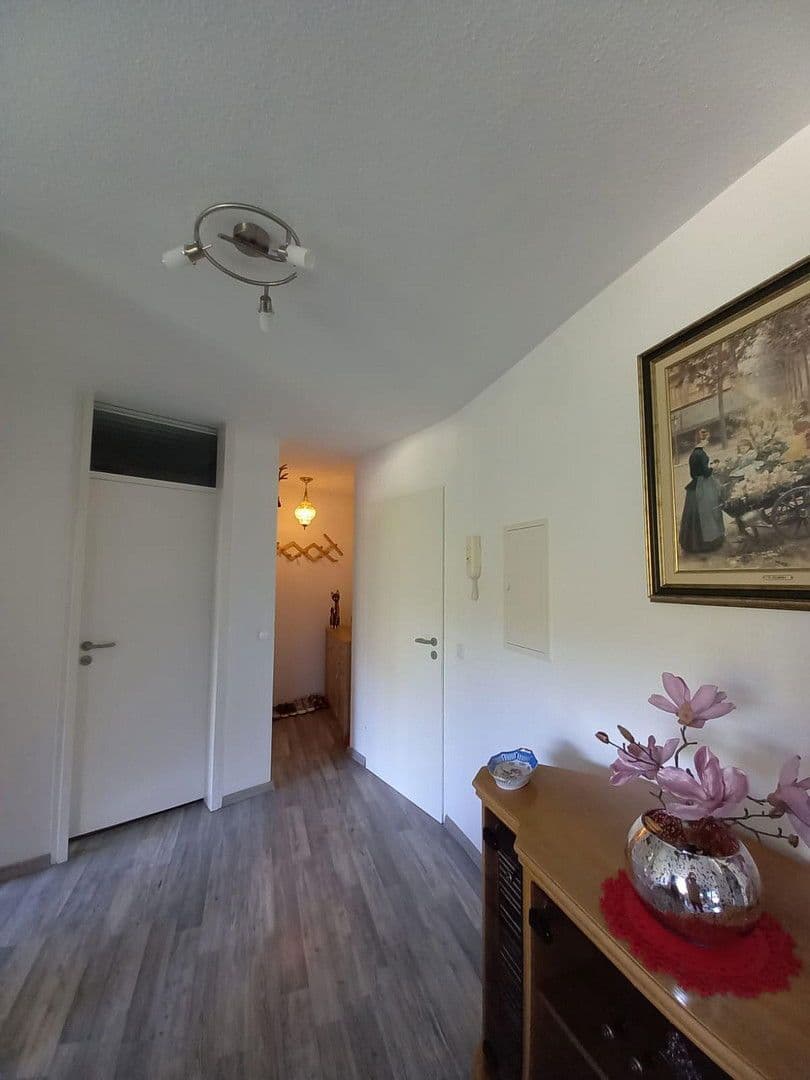 Predaj bytu 3-izbový 120 m², Oswald-Zobel-Straße 11, Bad Herrenalb, Bádensko-Wurttembersko Predaj bytu 3-izbový 120 m², Oswald-Zobel-Straße 11, Bad Herrenalb, Bádensko-Wurttembersko