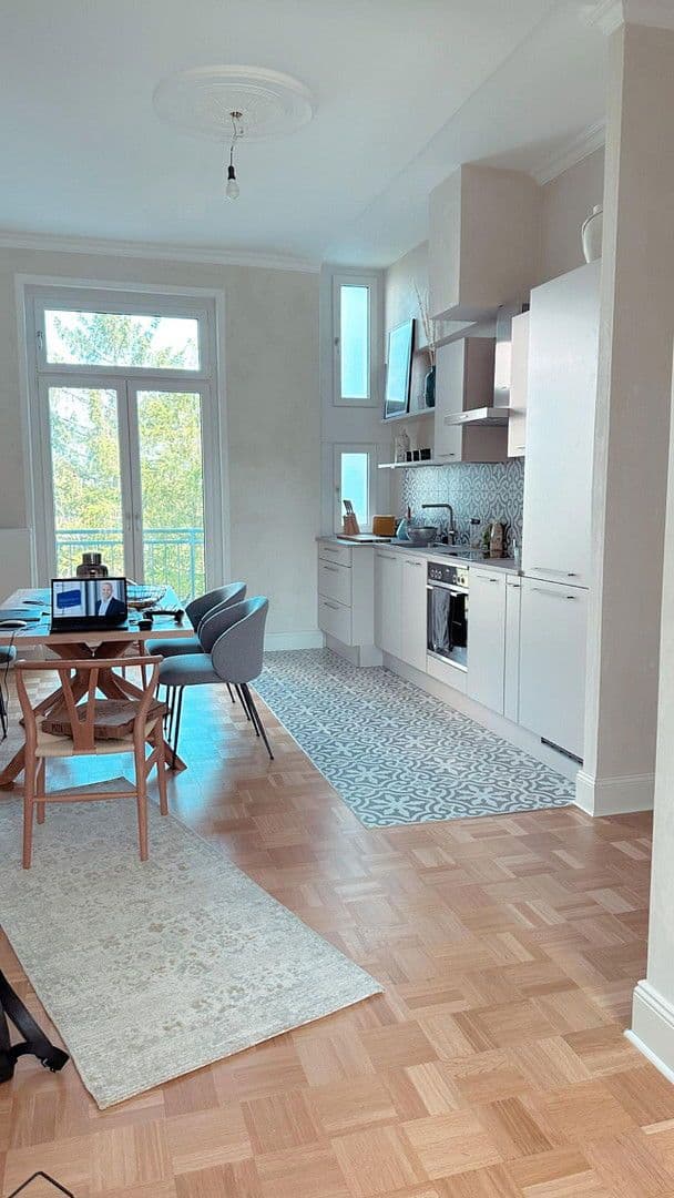Predaj bytu 3-izbový 75 m², Frankfurt, Hesensko Predaj bytu 3-izbový 75 m², Frankfurt, Hesensko