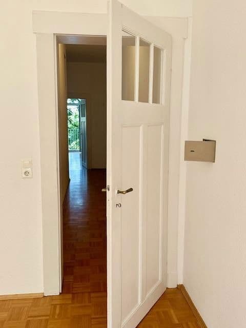 Predaj bytu 2-izbový 63 m², Frankfurt, Hesensko Predaj bytu 2-izbový 63 m², Frankfurt, Hesensko