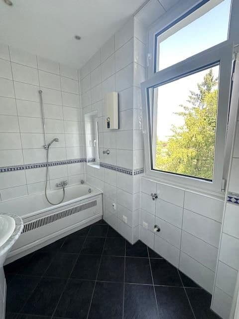 Predaj bytu 2-izbový 63 m², Frankfurt, Hesensko Predaj bytu 2-izbový 63 m², Frankfurt, Hesensko