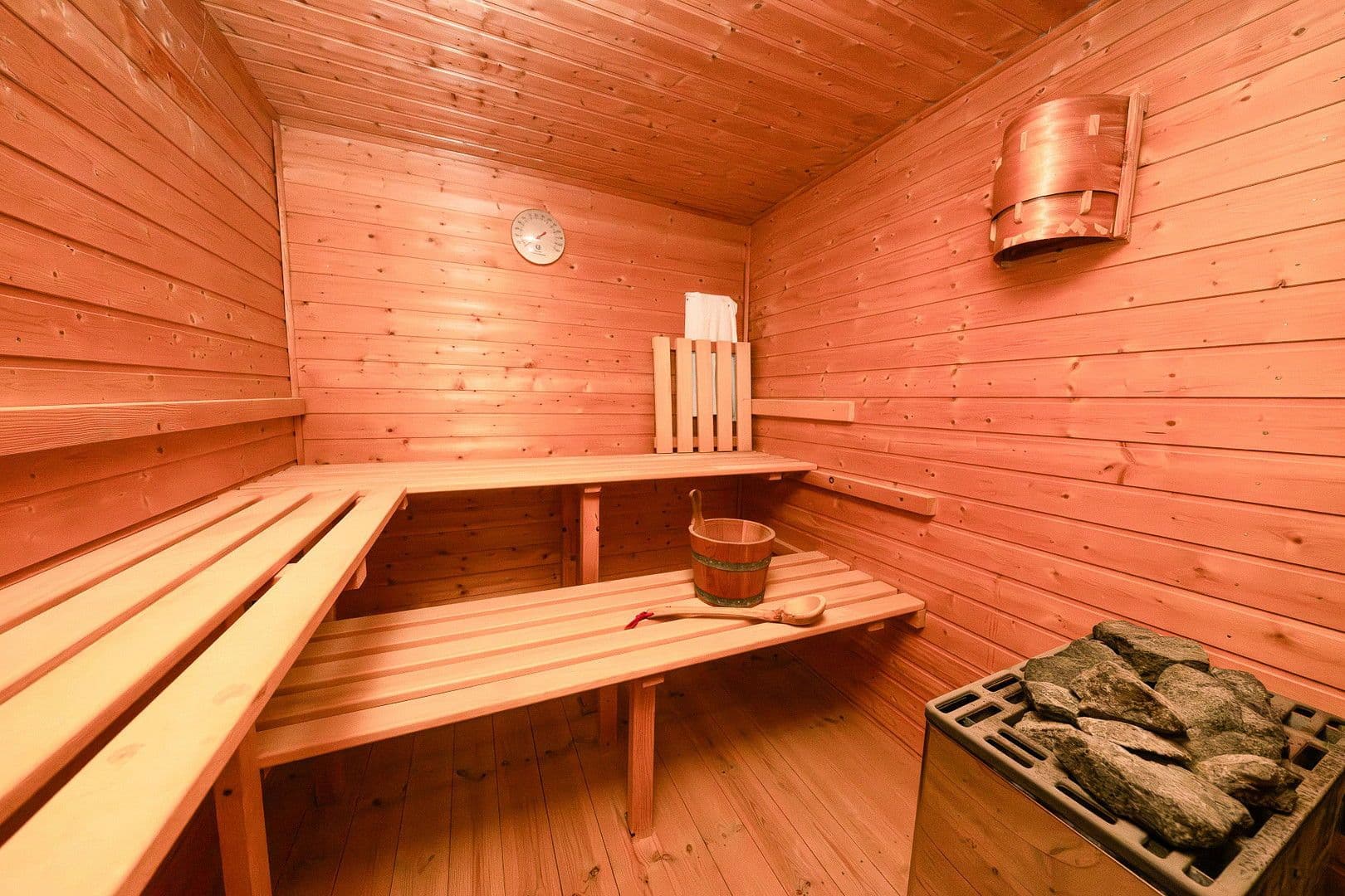 Predaj domu 133 m², pozemek 190 m², Kiefernweg 35, Stuhr, Dolné Sasko Predaj domu 133 m², pozemek 190 m², Kiefernweg 35, Stuhr, Dolné Sasko