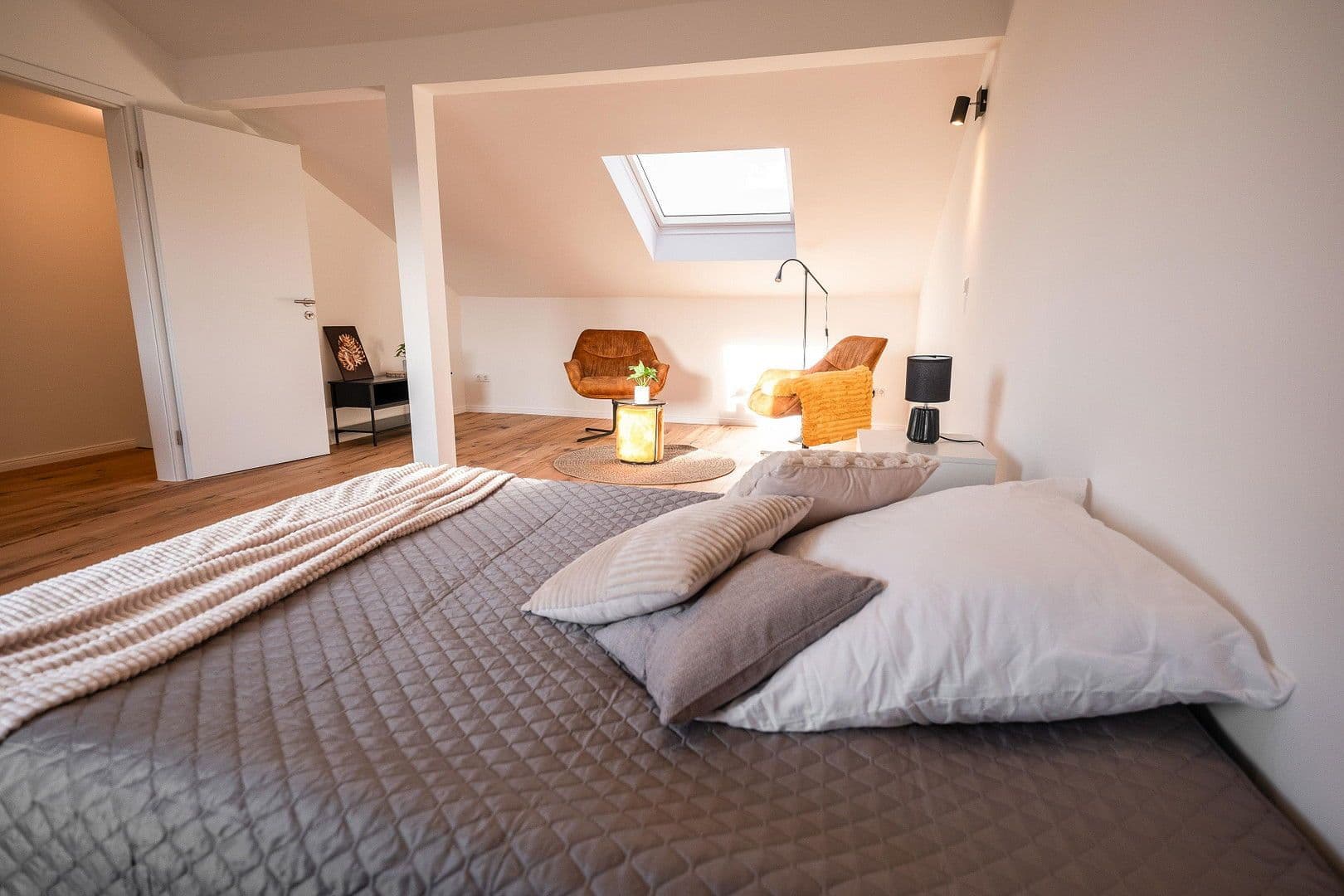 Predaj domu 133 m², pozemek 190 m², Kiefernweg 35, Stuhr, Dolné Sasko Predaj domu 133 m², pozemek 190 m², Kiefernweg 35, Stuhr, Dolné Sasko