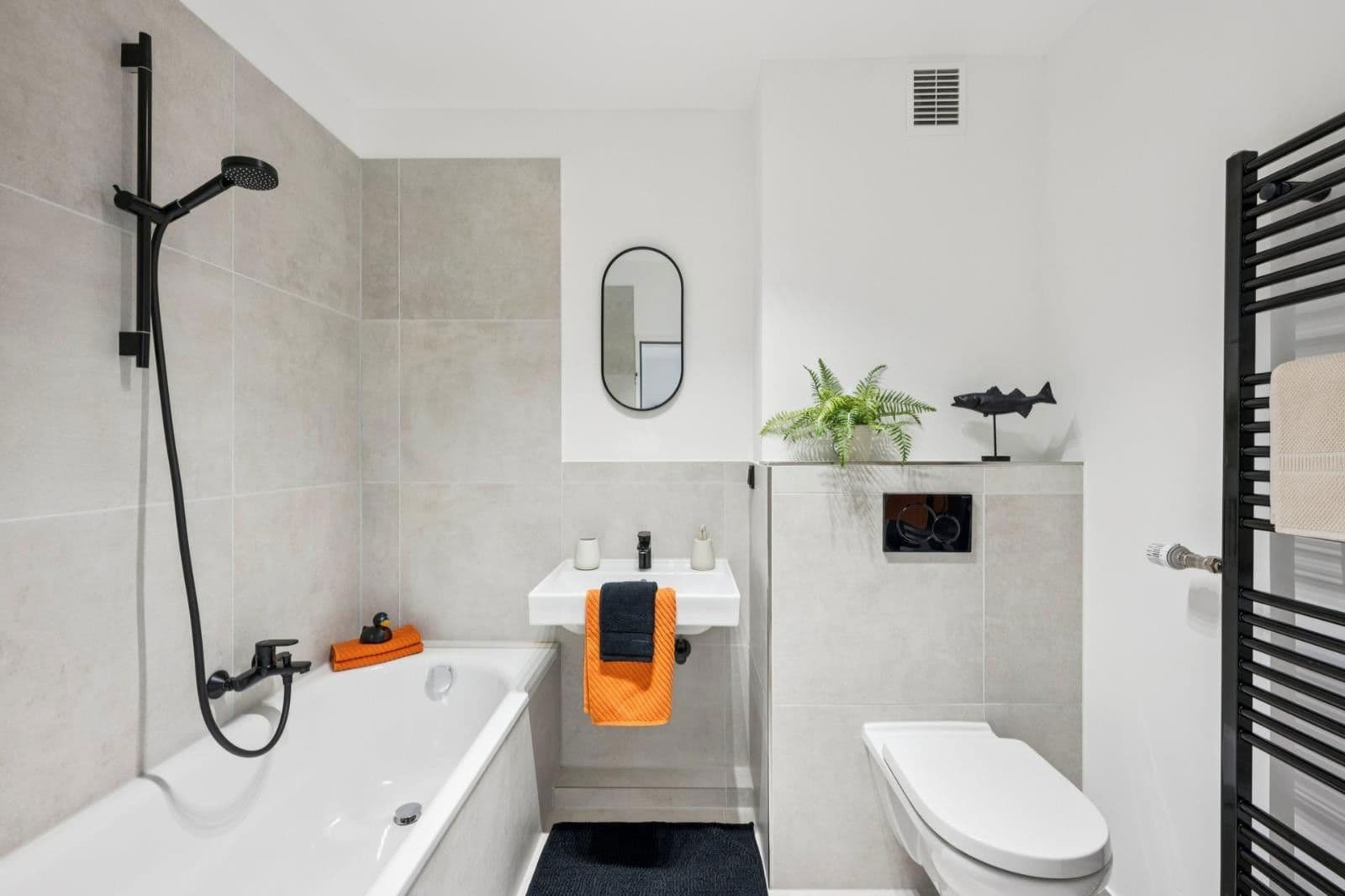 Predaj bytu 3-izbový 92 m², Neutraubling, Bavorsko Predaj bytu 3-izbový 92 m², Neutraubling, Bavorsko