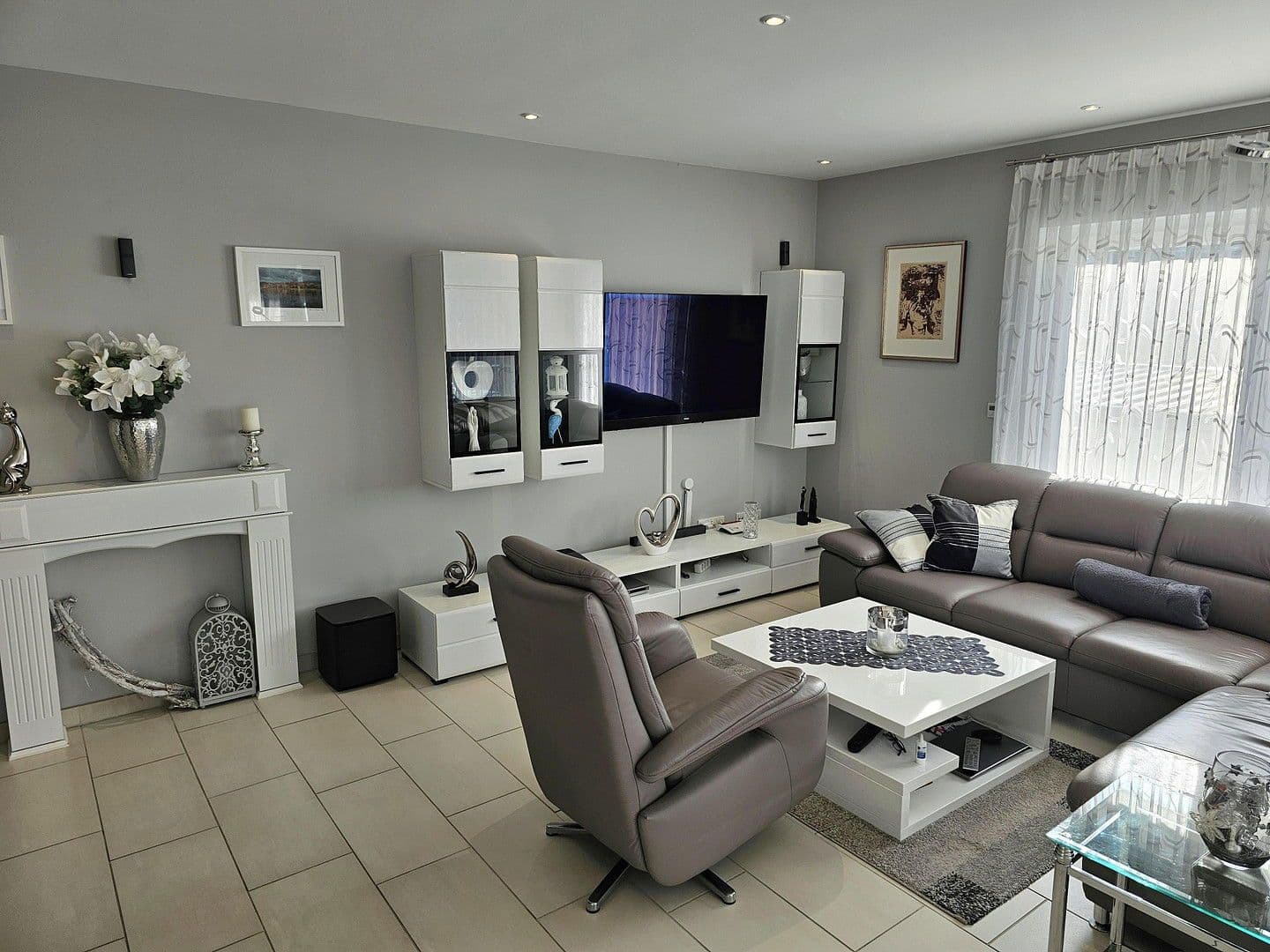 Predaj domu 178 m², pozemek 1.123 m², Hirzenhain, Hesensko Predaj domu 178 m², pozemek 1.123 m², Hirzenhain, Hesensko