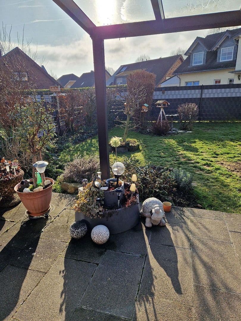 Predaj domu 133 m², pozemek 399 m², Nörvenich, Severné Porýnie - Westfálsko Predaj domu 133 m², pozemek 399 m², Nörvenich, Severné Porýnie - Westfálsko