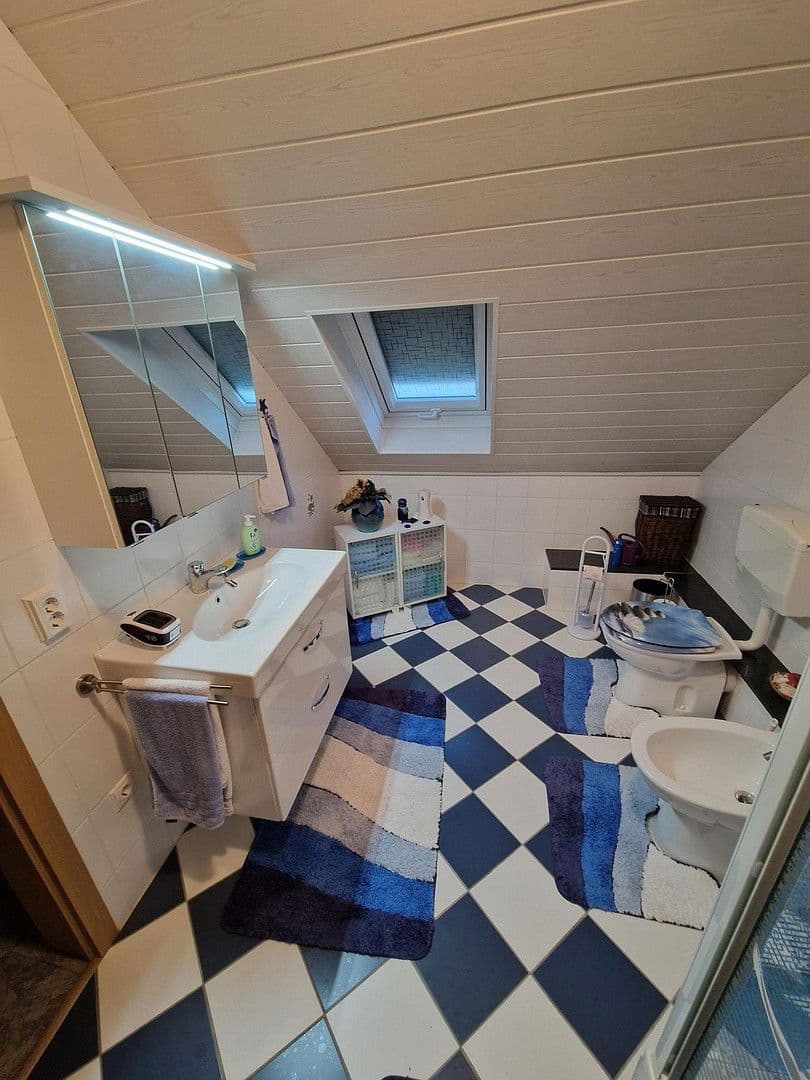 Predaj domu 133 m², pozemek 399 m², Nörvenich, Severné Porýnie - Westfálsko Predaj domu 133 m², pozemek 399 m², Nörvenich, Severné Porýnie - Westfálsko