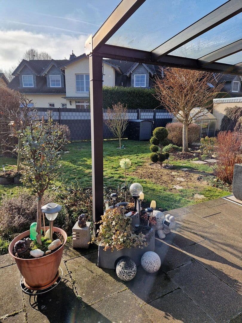 Predaj domu 133 m², pozemek 399 m², Nörvenich, Severné Porýnie - Westfálsko Predaj domu 133 m², pozemek 399 m², Nörvenich, Severné Porýnie - Westfálsko