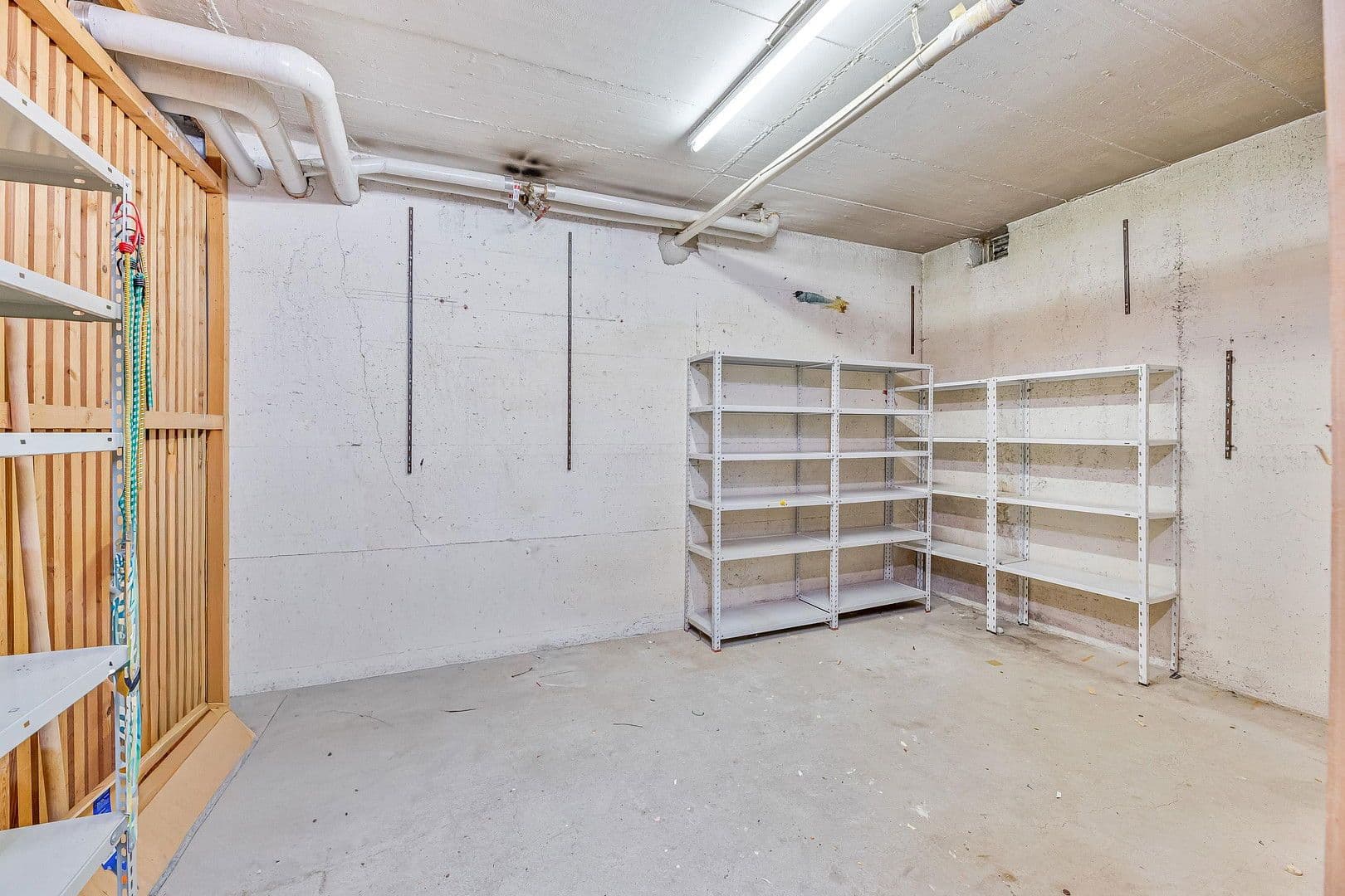 Predaj bytu 3-izbový 79 m², Leonberg, Bádensko-Wurttembersko Predaj bytu 3-izbový 79 m², Leonberg, Bádensko-Wurttembersko