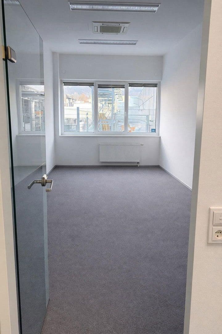 Prenájom kancelárie 17 m², Leopold-Luger-Straße 1, Saalfelden am Steinernen Meer, Salzbursko Prenájom kancelárie 17 m², Leopold-Luger-Straße 1, Saalfelden am Steinernen Meer, Salzbursko