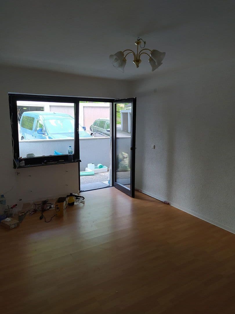 Prenájom bytu 4-izbový 94 m², Pfauenstraße 32, Sigmaringen, Bádensko-Wurttembersko Prenájom bytu 4-izbový 94 m², Pfauenstraße 32, Sigmaringen, Bádensko-Wurttembersko