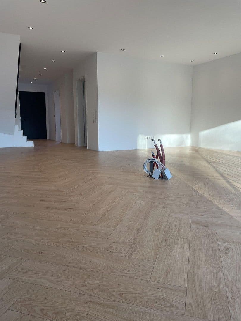 Predaj domu 160 m², pozemek 430 m², Bussardstraße 15a, Minden, Severné Porýnie - Westfálsko Predaj domu 160 m², pozemek 430 m², Bussardstraße 15a, Minden, Severné Porýnie - Westfálsko