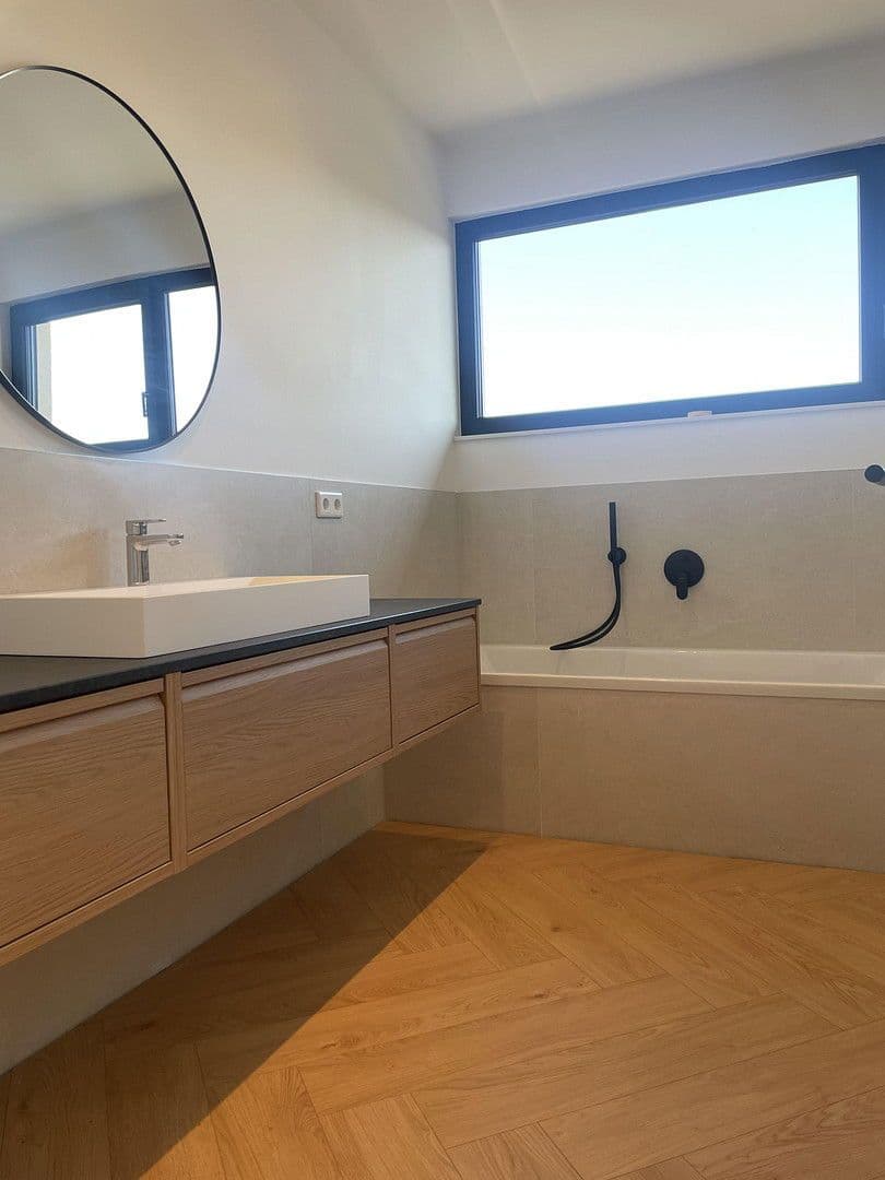 Predaj domu 160 m², pozemek 430 m², Bussardstraße 15a, Minden, Severné Porýnie - Westfálsko Predaj domu 160 m², pozemek 430 m², Bussardstraße 15a, Minden, Severné Porýnie - Westfálsko