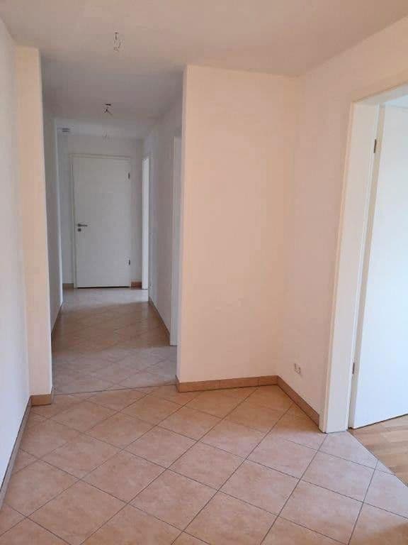 Predaj bytu 3-izbový 85 m², Andechser Straße 7, München, Bavorsko Predaj bytu 3-izbový 85 m², Andechser Straße 7, München, Bavorsko