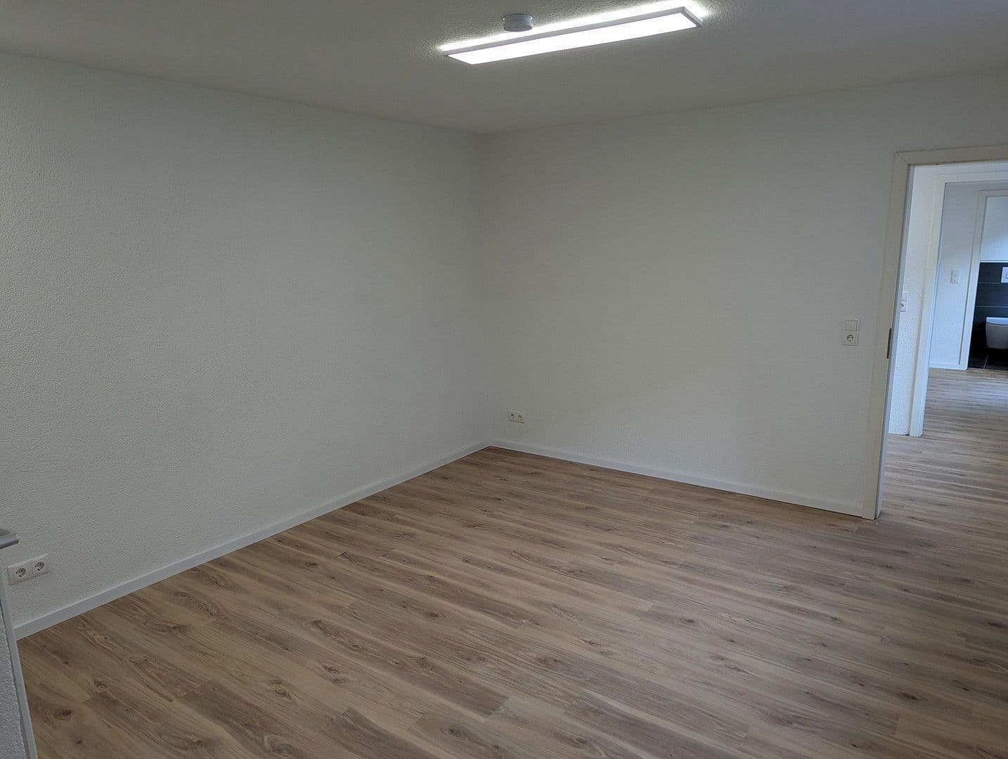 Prenájom bytu 3-izbový 46 m², Kamp-Bornhofen, Porýnie-Falcko Prenájom bytu 3-izbový 46 m², Kamp-Bornhofen, Porýnie-Falcko