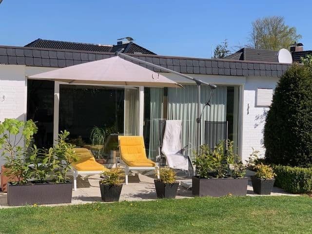 Predaj domu 135 m², pozemek 967 m², Bönningstedt, Šlezvicko-Holštajnsko Predaj domu 135 m², pozemek 967 m², Bönningstedt, Šlezvicko-Holštajnsko