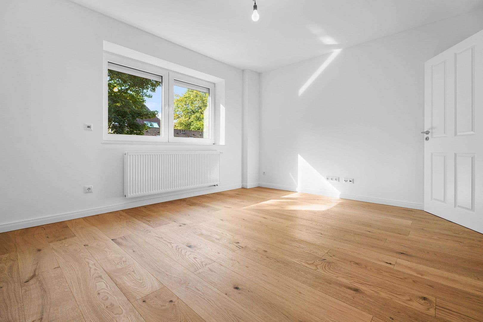 Prenájom bytu 3-izbový 67 m², Hischestraße 5, Hannover, Dolné Sasko Prenájom bytu 3-izbový 67 m², Hischestraße 5, Hannover, Dolné Sasko