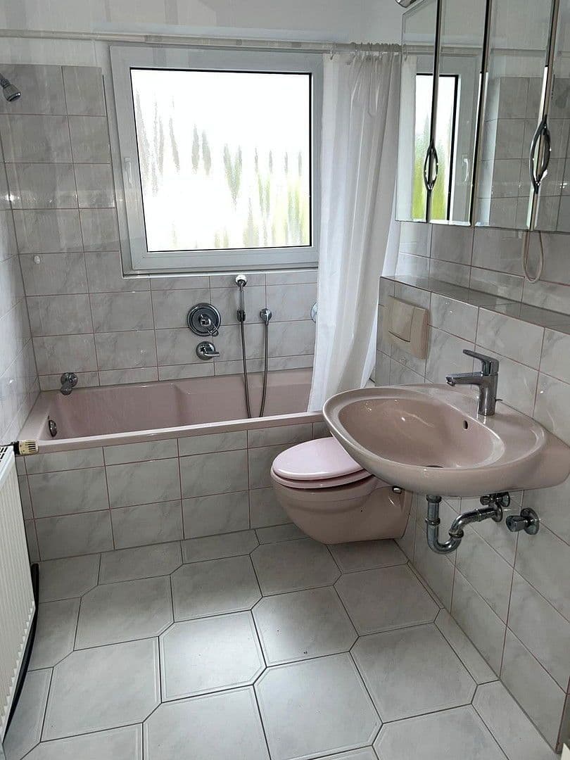 Prenájom bytu 2-izbový 59 m², Lüdenscheid, Severné Porýnie - Westfálsko Prenájom bytu 2-izbový 59 m², Lüdenscheid, Severné Porýnie - Westfálsko