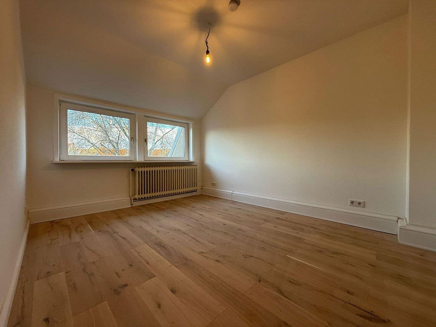 Predaj bytu 3-izbový 58 m², Einbecker Straße 20, Bremen, Brémy Predaj bytu 3-izbový 58 m², Einbecker Straße 20, Bremen, Brémy