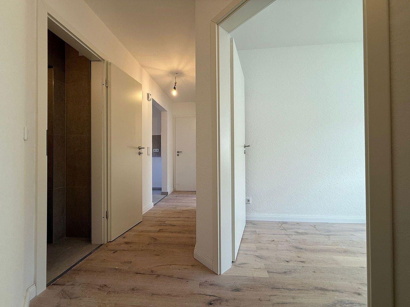 Predaj bytu 3-izbový 58 m², Einbecker Straße 20, Bremen, Brémy Predaj bytu 3-izbový 58 m², Einbecker Straße 20, Bremen, Brémy