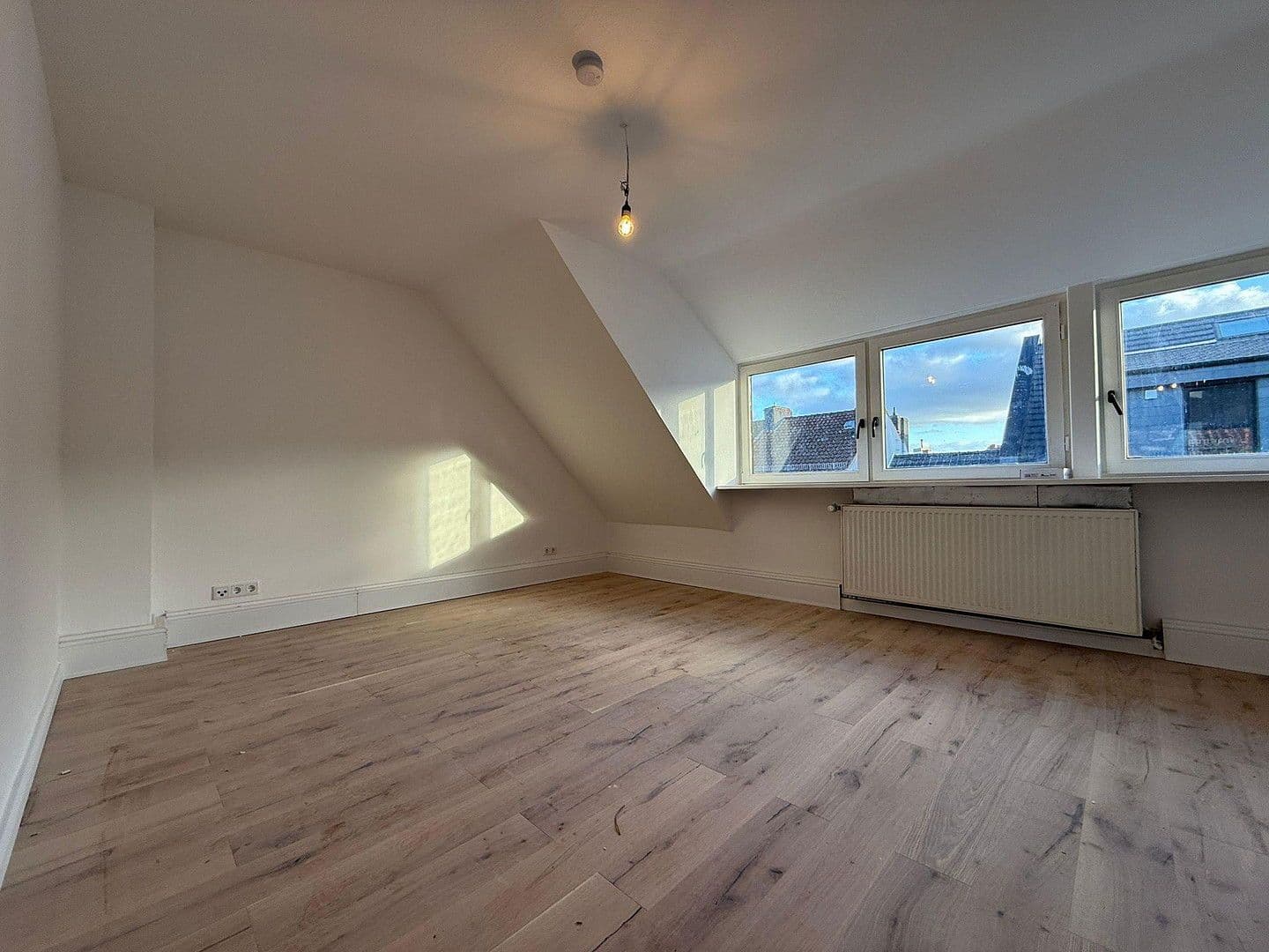 Predaj bytu 3-izbový 58 m², Einbecker Straße 20, Bremen, Brémy Predaj bytu 3-izbový 58 m², Einbecker Straße 20, Bremen, Brémy