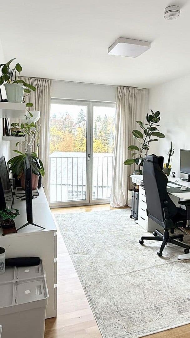 Prenájom bytu 3-izbový 83 m², OB-Hamberger-Platz, Landsberg am Lech, Bavorsko Prenájom bytu 3-izbový 83 m², OB-Hamberger-Platz, Landsberg am Lech, Bavorsko