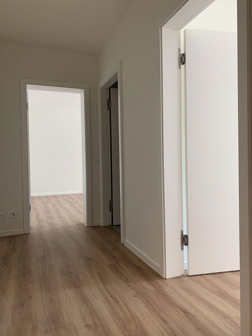 Prenájom bytu 2-izbový 67 m², Graswanger Str. 17, München, Bavorsko Prenájom bytu 2-izbový 67 m², Graswanger Str. 17, München, Bavorsko