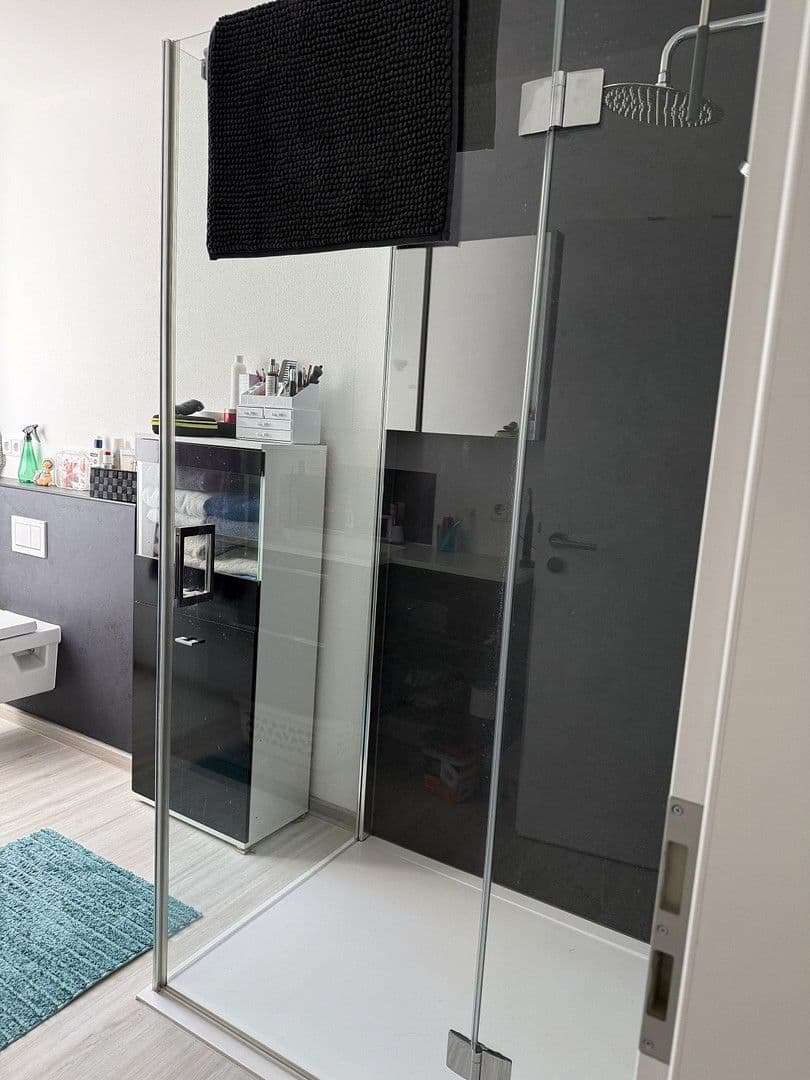 Prenájom domu 130 m², pozemek 813 m², Steinbergstr. 1, Heringen (Werra), Hesensko Prenájom domu 130 m², pozemek 813 m², Steinbergstr. 1, Heringen (Werra), Hesensko