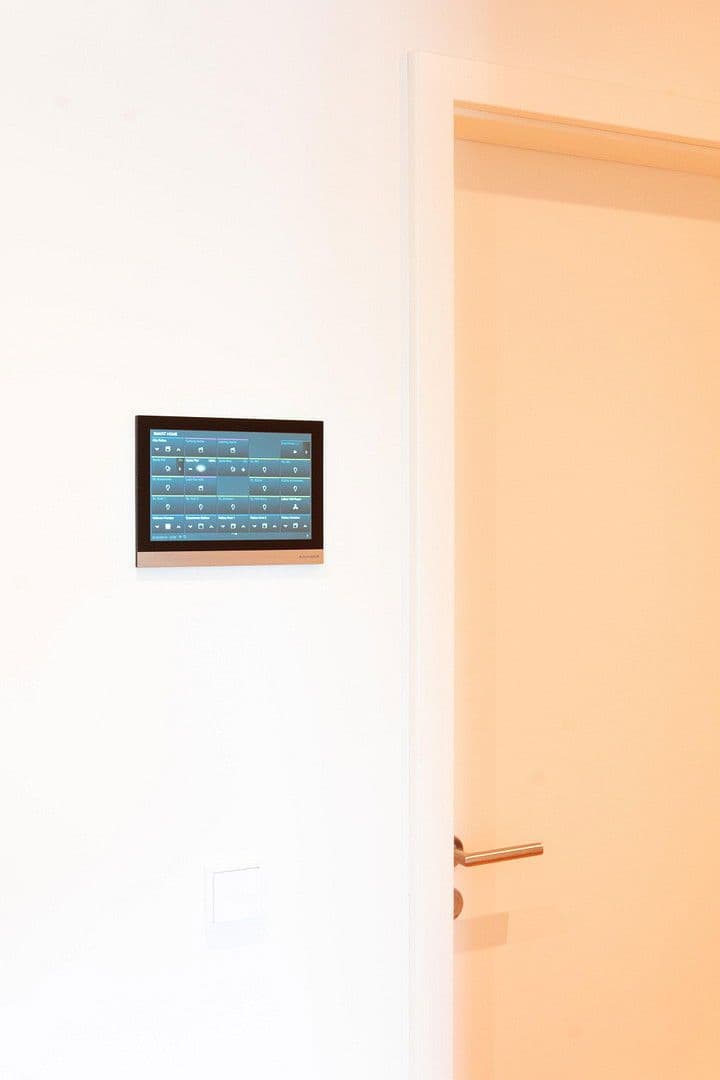 Prenájom bytu 4-izbový 108 m², Zimmererstr. 16, Augsburg, Bavorsko Prenájom bytu 4-izbový 108 m², Zimmererstr. 16, Augsburg, Bavorsko