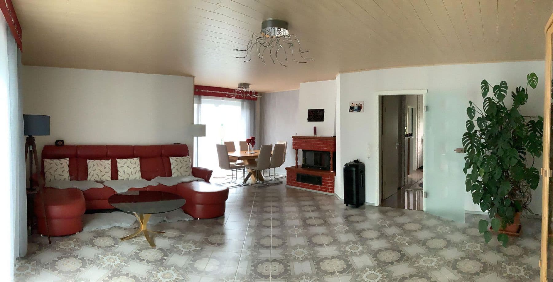 Predaj domu 211 m², pozemek 613 m², Mainleus, Bavorsko Predaj domu 211 m², pozemek 613 m², Mainleus, Bavorsko