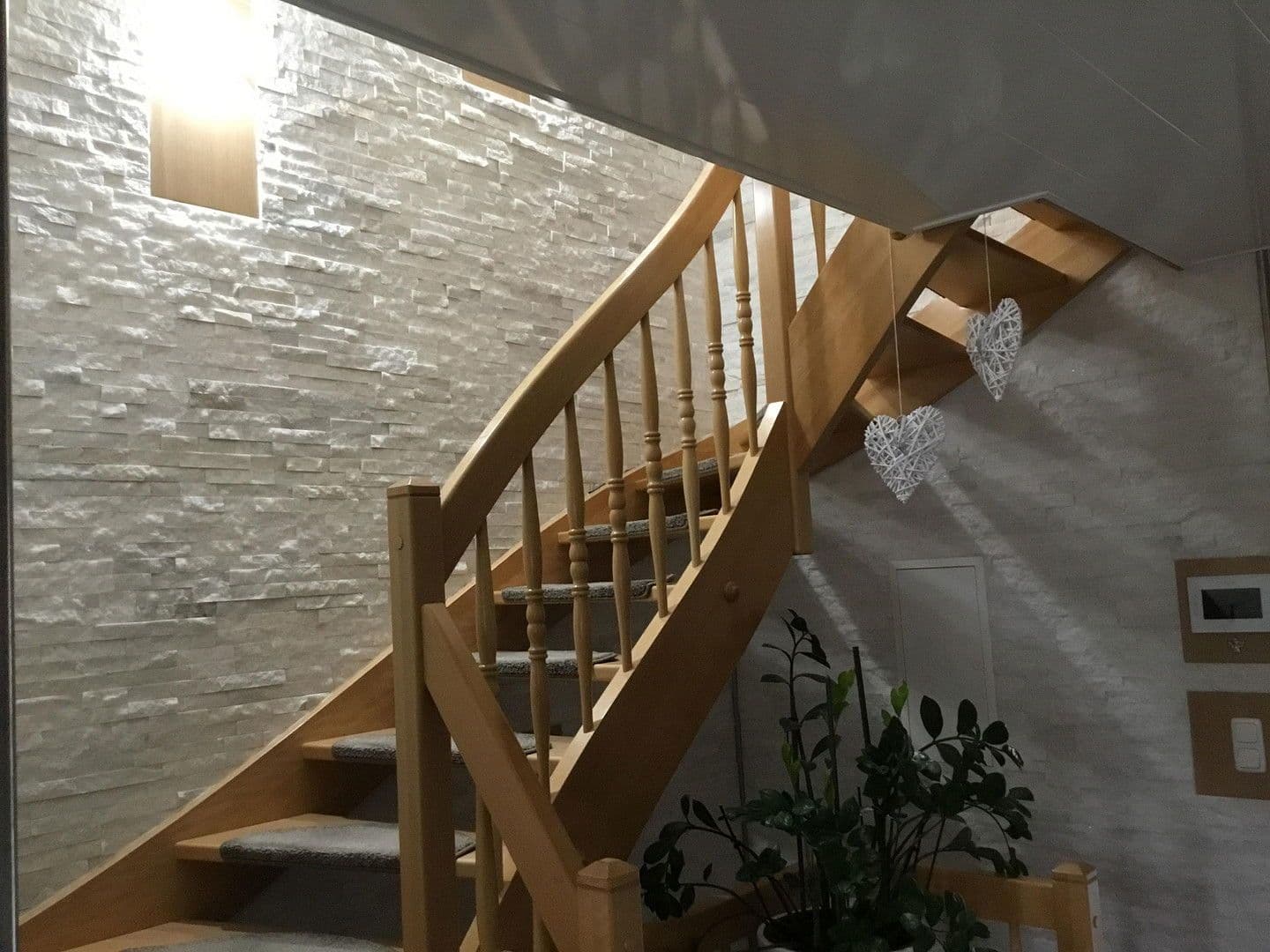 Predaj domu 211 m², pozemek 613 m², Mainleus, Bavorsko Predaj domu 211 m², pozemek 613 m², Mainleus, Bavorsko