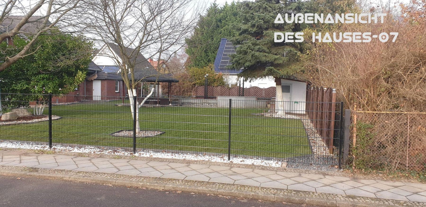 Predaj domu 173 m², pozemek 1.131 m², Berlin, Berlín Predaj domu 173 m², pozemek 1.131 m², Berlin, Berlín