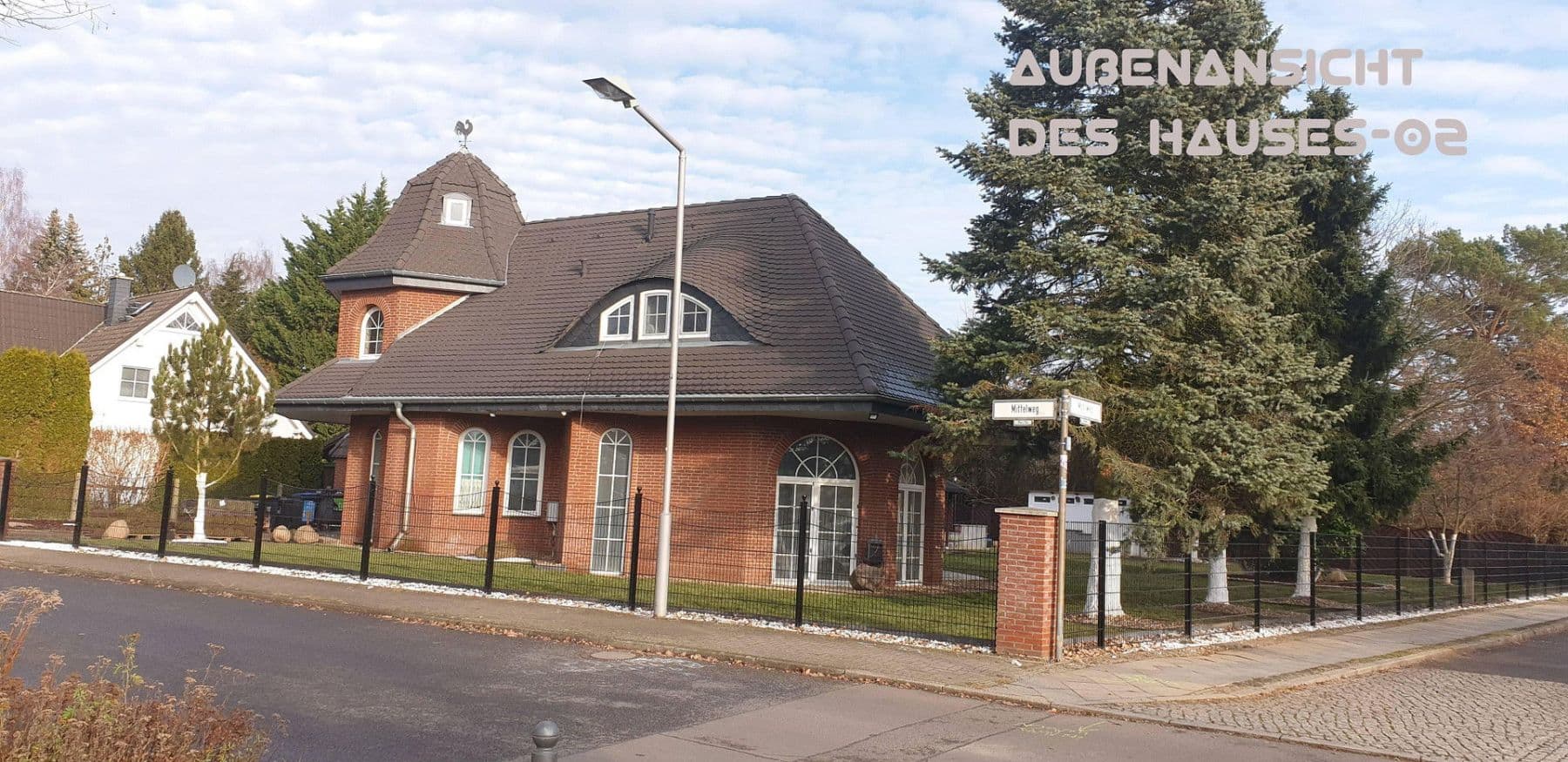 Predaj domu 173 m², pozemek 1.131 m², Berlin, Berlín Predaj domu 173 m², pozemek 1.131 m², Berlin, Berlín