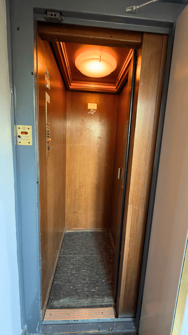 Predaj bytu 3-izbový 80 m², Berlin, Berlín Predaj bytu 3-izbový 80 m², Berlin, Berlín