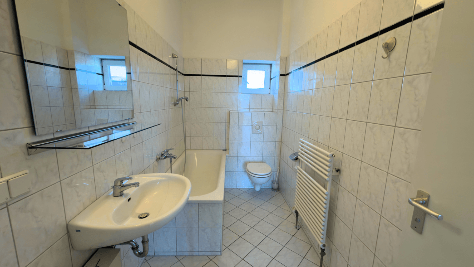 Predaj bytu 3-izbový 80 m², Berlin, Berlín Predaj bytu 3-izbový 80 m², Berlin, Berlín