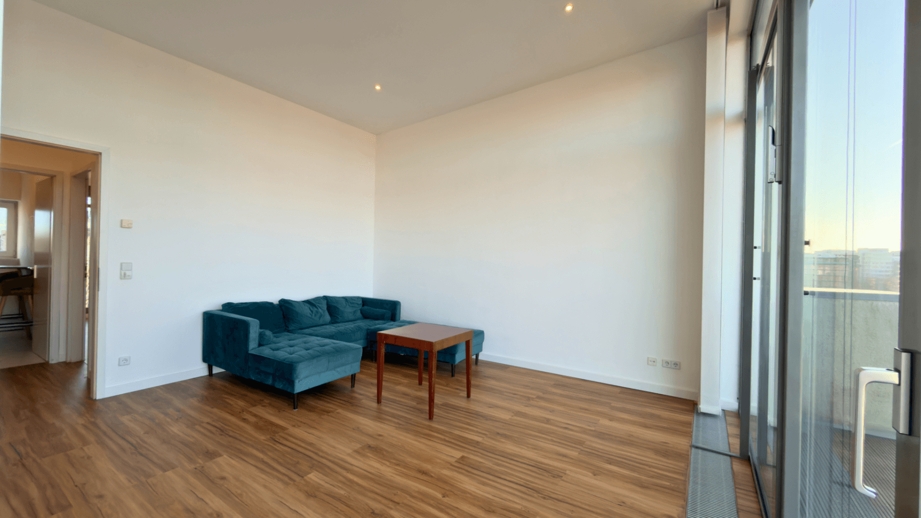 Predaj bytu 3-izbový 80 m², Berlin, Berlín Predaj bytu 3-izbový 80 m², Berlin, Berlín