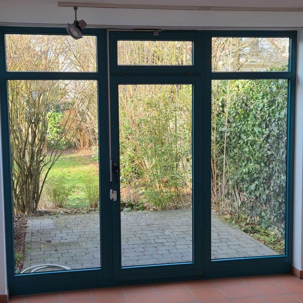 Prenájom bytu 2-izbový 65 m², Frankfurt, Hesensko Prenájom bytu 2-izbový 65 m², Frankfurt, Hesensko