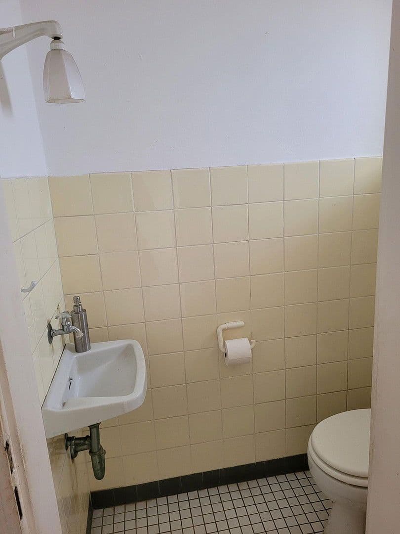 Predaj domu 124 m², pozemek 196 m², Fodermayrstr. 36, München-Moosach, Bavorsko Predaj domu 124 m², pozemek 196 m², Fodermayrstr. 36, München-Moosach, Bavorsko