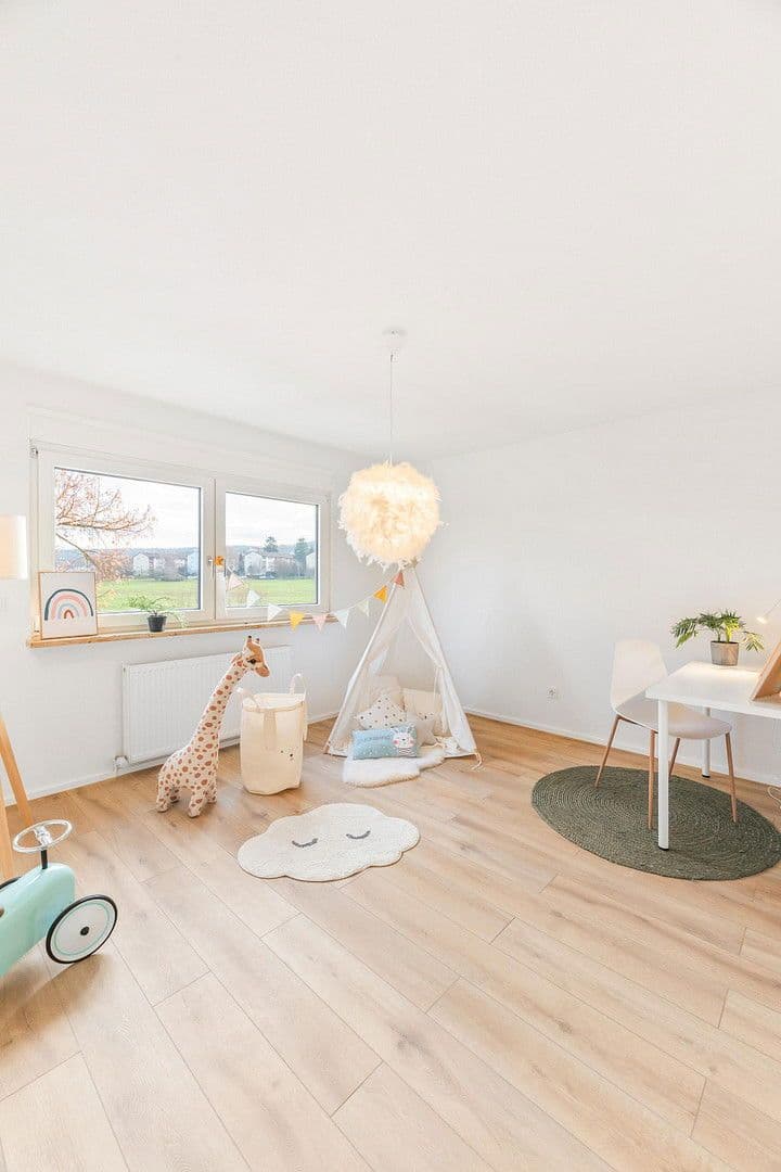 Predaj bytu 3-izbový 78 m², Engelbergstraße 34, Stuttgart, Bádensko-Wurttembersko Predaj bytu 3-izbový 78 m², Engelbergstraße 34, Stuttgart, Bádensko-Wurttembersko