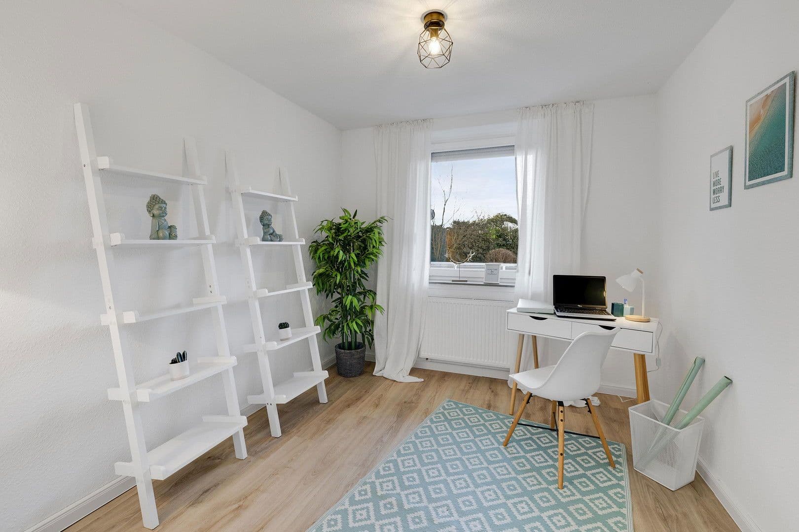 Predaj bytu 4-izbový 81 m², Oldenburg, Dolné Sasko Predaj bytu 4-izbový 81 m², Oldenburg, Dolné Sasko