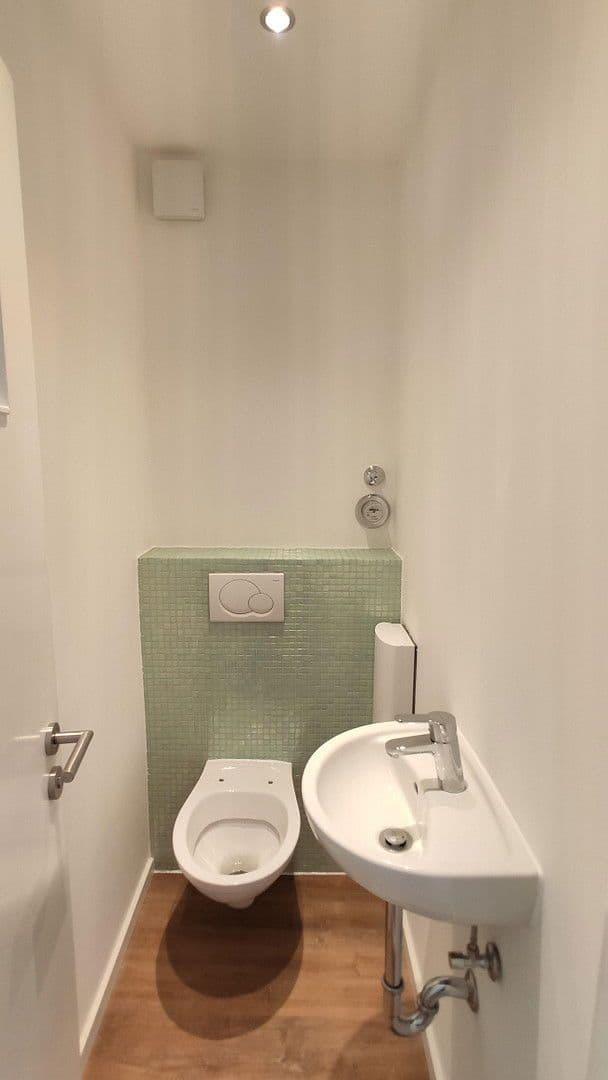 Prenájom bytu 3-izbový 67 m², Hamburg, Hamburg Prenájom bytu 3-izbový 67 m², Hamburg, Hamburg