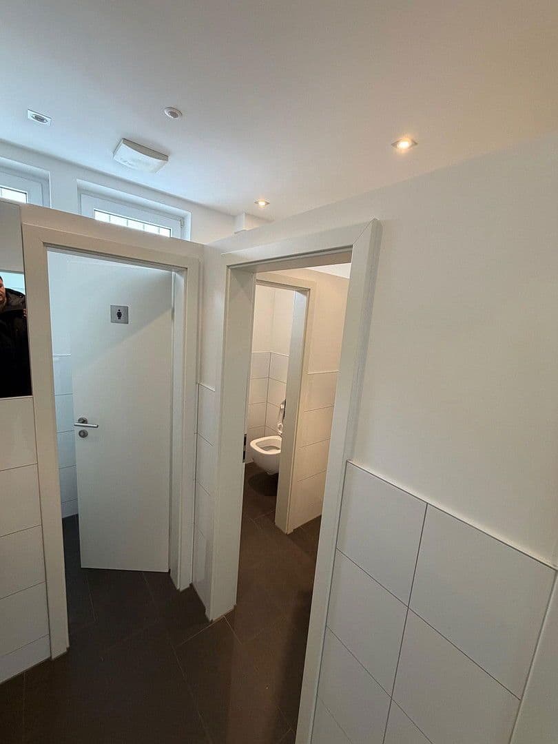 Prenájom kancelárie 5.050 m², Deilinghoferstr. 35-37, Hemer, Severné Porýnie - Westfálsko Prenájom kancelárie 5.050 m², Deilinghoferstr. 35-37, Hemer, Severné Porýnie - Westfálsko