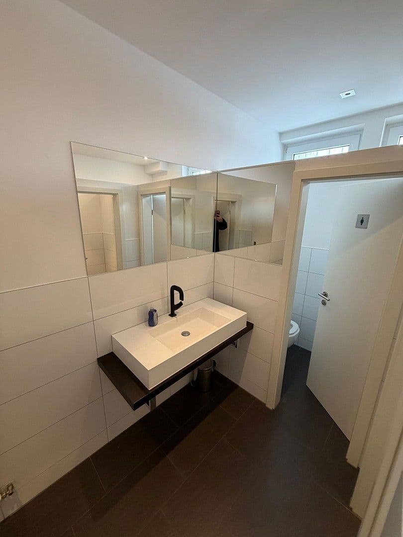 Prenájom kancelárie 5.050 m², Deilinghoferstr. 35-37, Hemer, Severné Porýnie - Westfálsko Prenájom kancelárie 5.050 m², Deilinghoferstr. 35-37, Hemer, Severné Porýnie - Westfálsko