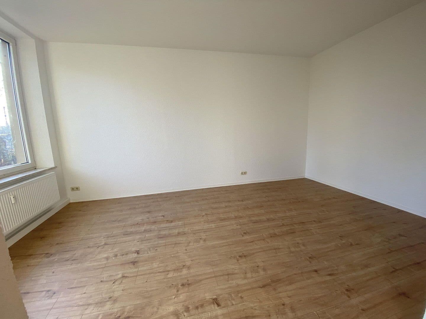 Prenájom bytu 2-izbový 94 m², Hof, Bavorsko Prenájom bytu 2-izbový 94 m², Hof, Bavorsko