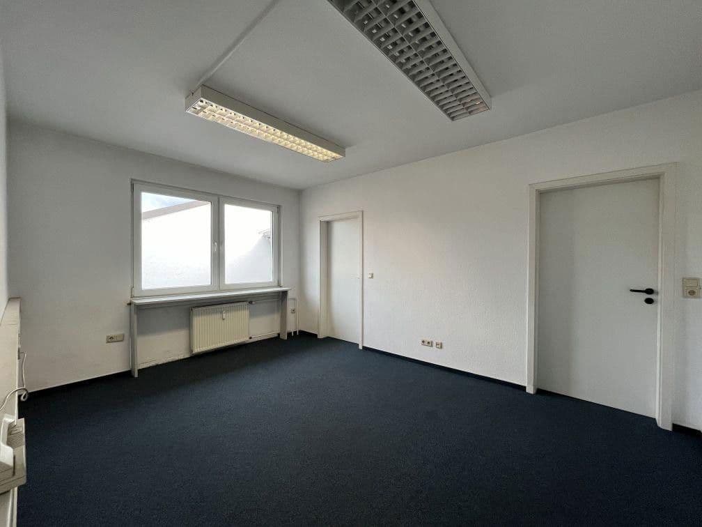 Prenájom kancelárie 129 m², Köln, Severné Porýnie - Westfálsko Prenájom kancelárie 129 m², Köln, Severné Porýnie - Westfálsko