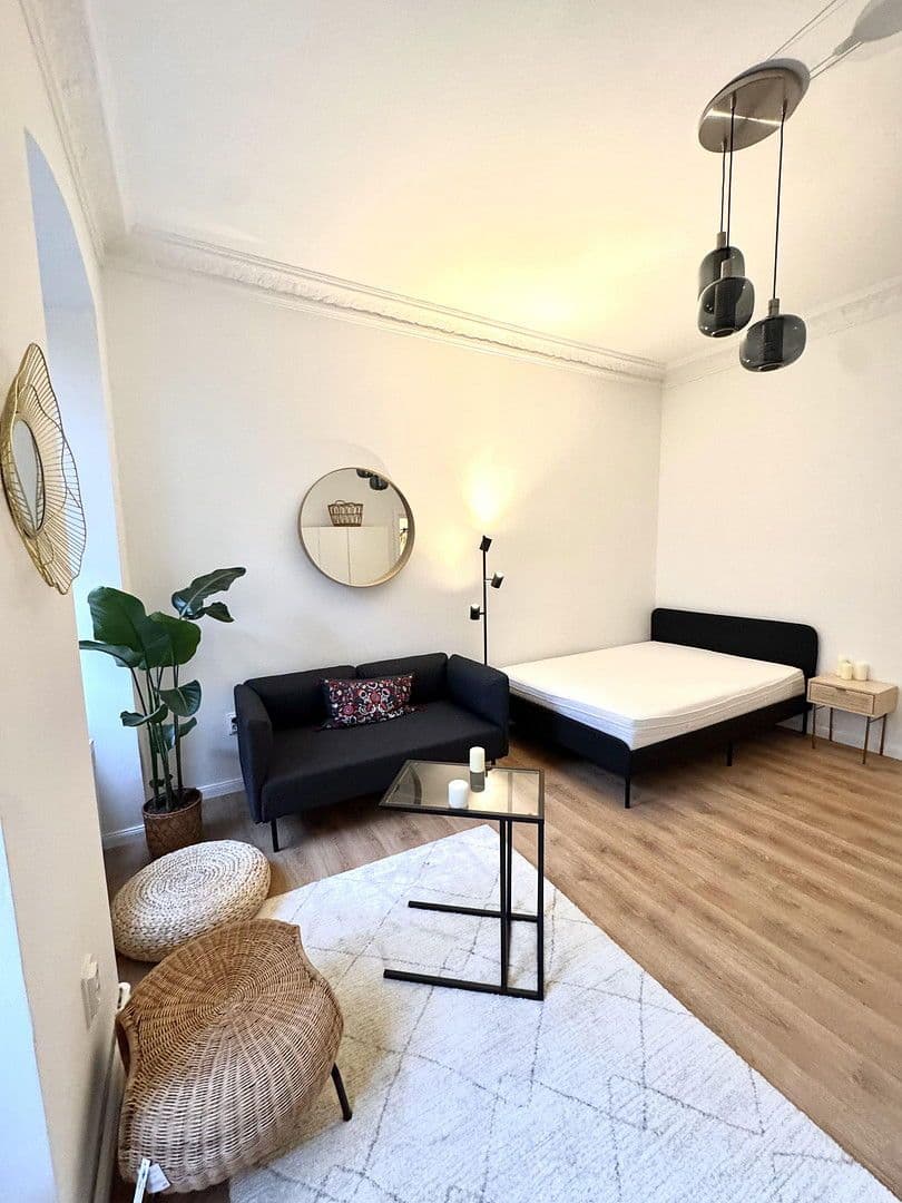 Prenájom bytu 1-izbový 35 m², Winstrasse 5, Berlin, Berlín Prenájom bytu 1-izbový 35 m², Winstrasse 5, Berlin, Berlín